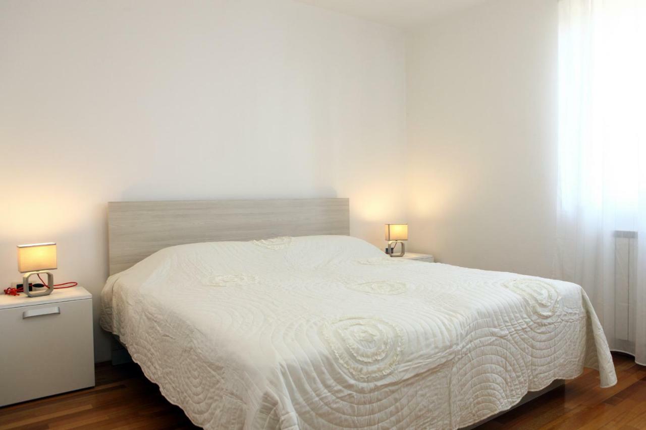 Peaceful Apartment Ankaran Sp ภายนอก รูปภาพ